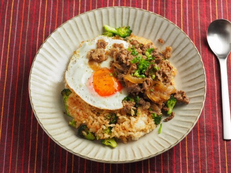 焼肉のっけ焼き飯スタミナ焼飯009.jpg