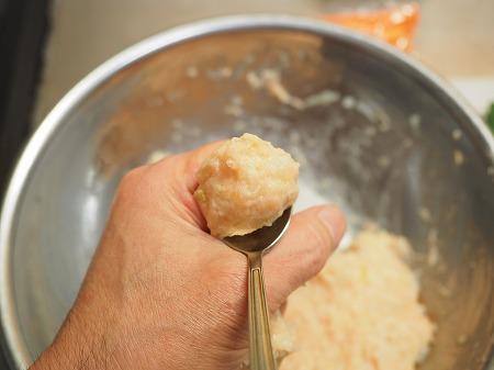 鶏むね肉団子と長ねぎのスー043.jpg