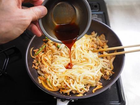 豚キムチ焼きうどん040.jpg