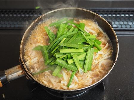 豚ニラもやしの卵とじ丼046.jpg