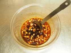 蒸し鶏のよだれ鶏風09.jpg