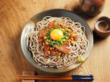 余った刺身で漬け納豆蕎麦003.jpg