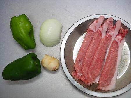 豚肉とピーマンの生姜炒め021.jpg