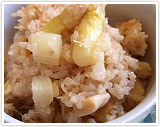 庭乃桃さん/帆立とホワイトアスパラガスの炊き込みご飯