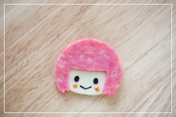 ピンクヘアの女の子