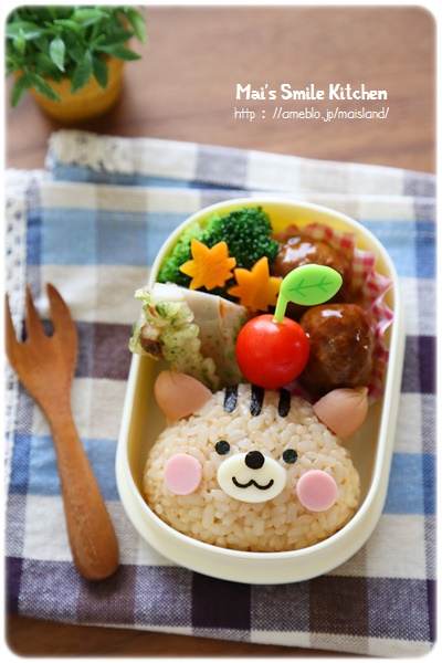 リスさんのおにぎり弁当