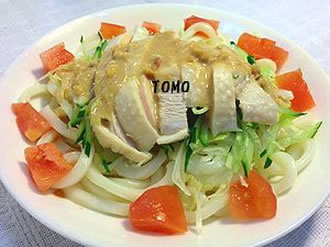 ミツカン 追いがつおつゆ２倍とピーナッツバター de エスニックうどん