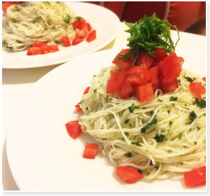 青じそジェノベーゼそうめん