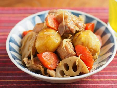 鶏と栗、蓮根のうま煮081.jpg